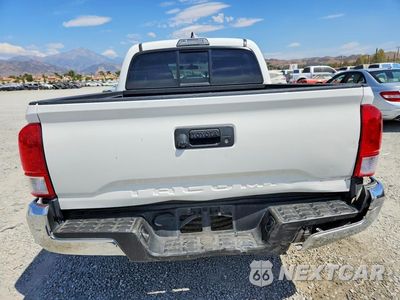 Zdjęcie 6 z 12 samochodu: 2017 TOYOTA TACOMA SR5 VIN:5TFAX5GN2HX093721 - miniatura