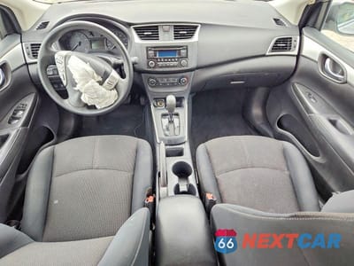 Zdjęcie 8 z 13 samochodu: 2017 NISSAN SENTRA S VIN:3N1AB7AP8HY405689 - miniatura