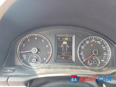 Zdjęcie 9 z 12 samochodu: 2012 VOLKSWAGEN EOS KOMFORT VIN:WVWBW7AH2CV012968 - miniatura