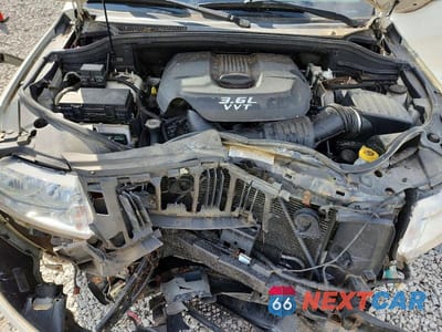 Zdjęcie 12 z 14 samochodu: 2012 JEEP GRAND CHEROKEE LAREDO VIN:1C4RJFAG5CC234172 - miniatura