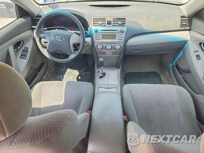 Zdjęcie 8 z 12 samochodu: 2011 TOYOTA CAMRY LE VIN:4T1BF3EK6BU130147 - miniatura