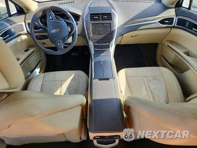 Zdjęcie 8 z 12 samochodu: 2014 LINCOLN MKZ VIN:3LN6L2GK5ER815253 - miniatura