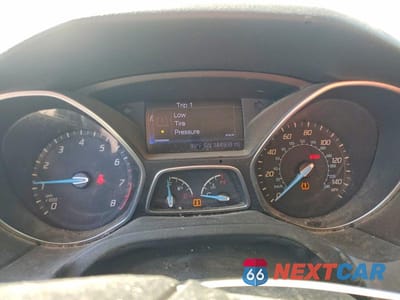 Zdjęcie 9 z 13 samochodu: 2013 FORD FOCUS TITANIUM VIN:1FADP3N23DL142166 - miniatura