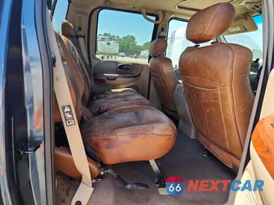 Zdjęcie 10 z 12 samochodu: 2003 FORD F150 SUPERCREW VIN:1FTRW08L83KC23559 - miniatura