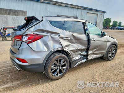 Trzecie zdjęcie samochodu z tyłu: 2018 HYUNDAI SANTA FE SPORT 2.0T ULTIMATE VIN:5XYZWDLA5JG550114 - miniatura
