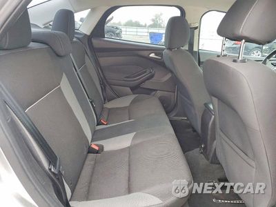 Zdjęcie 10 z 12 samochodu: 2014 FORD FOCUS VIN:1FADP3F22EL414657 - miniatura