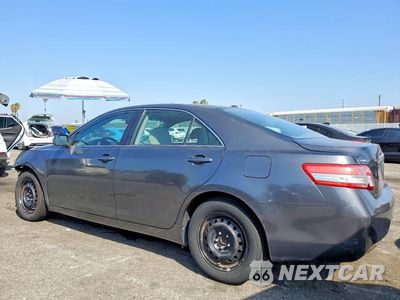 Drugie zdjęcie samochodu z przodu: 2010 TOYOTA CAMRY LE VIN:4T4BF3EK4AR011548 - miniatura