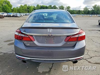 Zdjęcie 6 z 12 samochodu: 2017 HONDA ACCORD SPORT VIN:1HGCR2F65HA010282 - miniatura