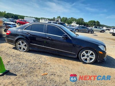Czwarte zdjęcie samochodu z boku: 2013 MERCEDES-BENZ E 350 4MATIC VIN:WDDHF8JB6DA747494 - miniatura