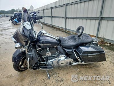 Trzecie zdjęcie samochodu z tyłu: 2013 HARLEY-DAVIDSON FLHX STREET GLIDE VIN:1HD1KBM1XDB680236 - miniatura