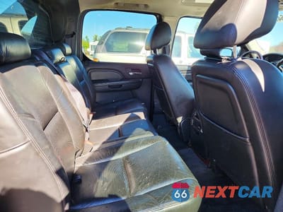 Zdjęcie 10 z 12 samochodu: 2011 CADILLAC ESCALADE EXT LUXURY VIN:3GYT4MEF7BG170645 - miniatura