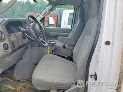 Zdjęcie 7 z 13 samochodu: 2016 FORD ECONOLINE E450 SUPER DUTY CUTAWAY VAN VIN:1FDXE4FS3GDC55546 - miniatura