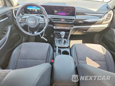 Zdjęcie 8 z 13 samochodu: 2024 KIA SELTOS S VIN:KNDEUCAAXR7653166 - miniatura