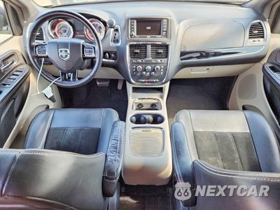 Zdjęcie 8 z 12 samochodu: 2018 DODGE GRAND CARAVAN SXT VIN:2C4RDGCG1JR249332 - miniatura