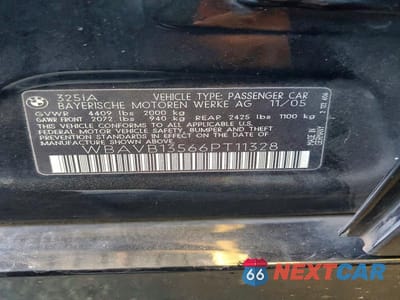 Zdjęcie 12 z 12 samochodu: 2006 BMW 325 I VIN:WBAVB13566PT11328 - miniatura