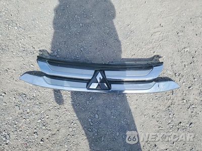 Zdjęcie 12 z 13 samochodu: 2017 MITSUBISHI OUTLANDER ES VIN:JA4AD2A38HZ009155 - miniatura