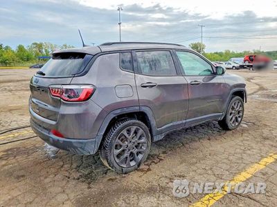 Trzecie zdjęcie samochodu z tyłu: 2021 JEEP COMPASS 80TH EDITION VIN:3C4NJDEB6MT532625 - miniatura