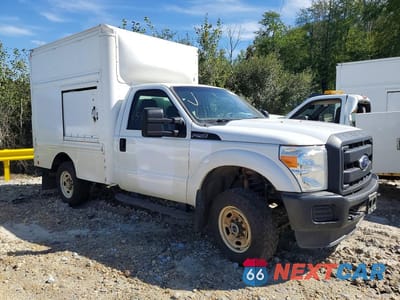 Czwarte zdjęcie samochodu z boku: 2015 FORD F250 SUPER DUTY BOX TRUCK VIN:1FDBF2B62FED21601 - miniatura