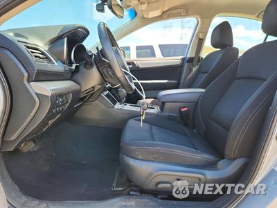 Zdjęcie 7 z 12 samochodu: 2018 SUBARU LEGACY 2.5I PREMIUM VIN:4S3BNAF62J3022142 - miniatura