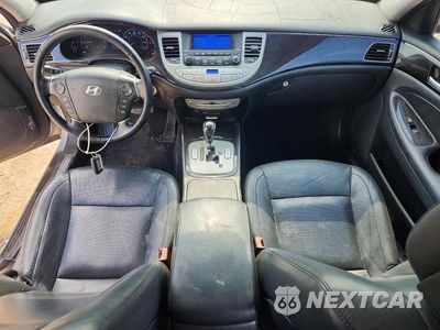 Zdjęcie 8 z 12 samochodu: 2013 HYUNDAI GENESIS 3.8L VIN:KMHGC4DD4DU243086 - miniatura