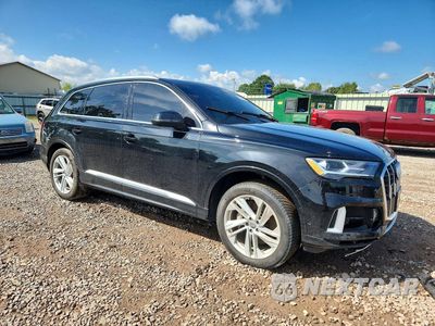 Czwarte zdjęcie samochodu z boku: 2021 AUDI Q7 PREMIUM VIN:WA1AXAF7XMD010716 - miniatura