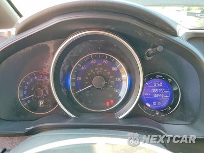 Zdjęcie 9 z 13 samochodu: 2018 HONDA FIT LX VIN:3HGGK5H41JM736555 - miniatura