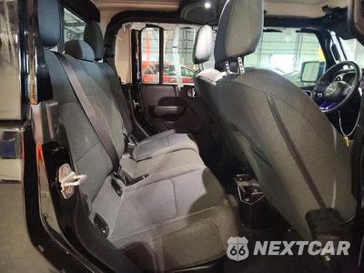Zdjęcie 11 z 14 samochodu: 2024 JEEP GLADIATOR SPORT VIN:1C6HJTAG7RL132740 - miniatura