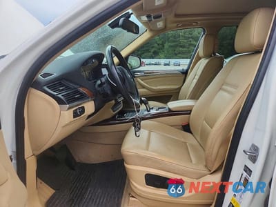 Zdjęcie 7 z 12 samochodu: 2013 BMW X5 XDRIVE35I VIN:5UXZV4C59D0B16912 - miniatura