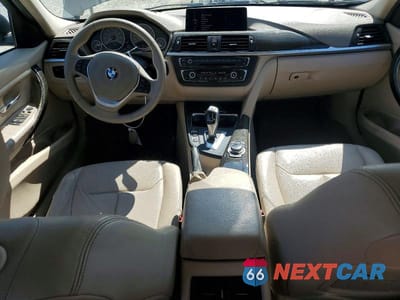 Zdjęcie 8 z 12 samochodu: 2012 BMW 328 I VIN:WBA3A5C53CF348453 - miniatura