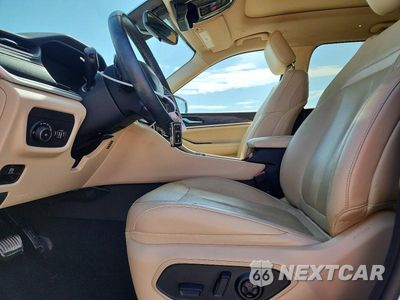 Zdjęcie 7 z 13 samochodu: 2022 JEEP GRAND CHEROKEE LIMITED VIN:1C4RJHBG0N8524481 - miniatura