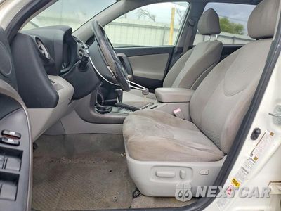Zdjęcie 7 z 13 samochodu: 2007 TOYOTA RAV4 LIMITED VIN:JTMBK31V975029525 - miniatura