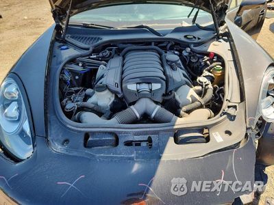 Zdjęcie 11 z 12 samochodu: 2016 PORSCHE PANAMERA GTS VIN:WP0AF2A79GL081566 - miniatura