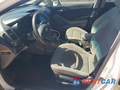 Zdjęcie 7 z 12 samochodu: 2014 KIA FORTE LX VIN:KNAFX4A66E5206964 - miniatura