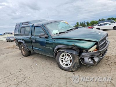 Czwarte zdjęcie samochodu z boku: 2002 DODGE DAKOTA BASE VIN:1B7GG16X32S605271 - miniatura