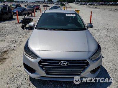 Piąte zdjęcie samochodu w środku: 2021 HYUNDAI ACCENT SE VIN:3KPC24A6XME143018 - miniatura