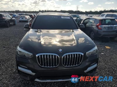 Piąte zdjęcie samochodu w środku: 2019 BMW X3 SDRIVE30I VIN:5UXTR7C50KLF30510 - miniatura