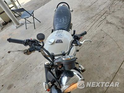 Piąte zdjęcie samochodu w środku: 2013 TRIUMPH MOTORCYCLE BONNEVILLE VIN:SMT900K10DT578134 - miniatura