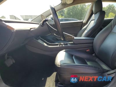 Zdjęcie 7 z 13 samochodu: 2020 TESLA MODEL 3 VIN:5YJ3E1EAXLF783663 - miniatura