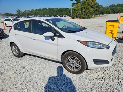 Czwarte zdjęcie samochodu z boku: 2019 FORD FIESTA SE VIN:3FADP4EJ0KM102328 - miniatura