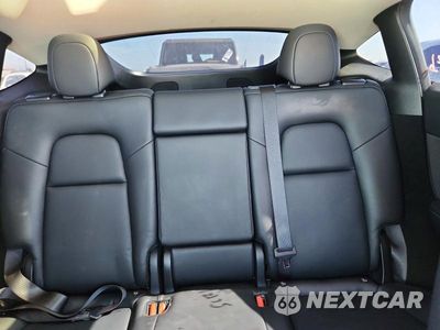 Zdjęcie 10 z 14 samochodu: 2024 TESLA MODEL Y VIN:7SAYGDEF9RF054708 - miniatura