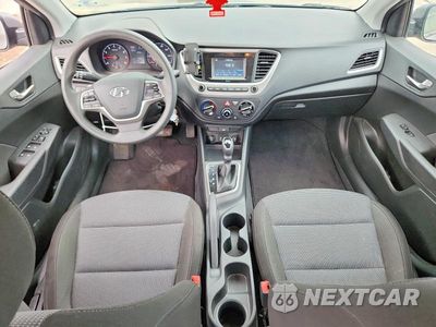 Zdjęcie 8 z 12 samochodu: 2021 HYUNDAI ACCENT SE VIN:3KPC24A65ME139023 - miniatura