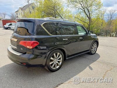 Czwarte zdjęcie samochodu z boku: 2013 INFINITI QX56 BASE VIN:JN8AZ2NC5D9350142 - miniatura