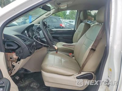 Zdjęcie 7 z 13 samochodu: 2019 DODGE GRAND CARAVAN SE VIN:2C7WDGBG6KR798808 - miniatura