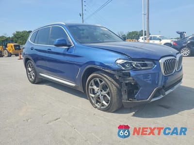 Czwarte zdjęcie samochodu z boku: 2023 BMW X3 SDRIVE30I VIN:5UX43DP07P9P86387 - miniatura