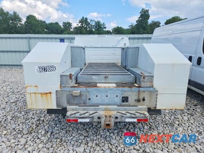 Zdjęcie 6 z 12 samochodu: 2016 FORD F550 SUPER DUTY VIN:1FDUF5GY3GEC07435 - miniatura