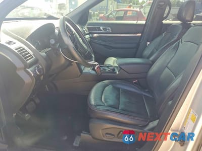 Zdjęcie 7 z 14 samochodu: 2019 FORD EXPLORER SPORT VIN:1FM5K8GT0KGB41557 - miniatura