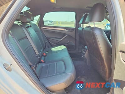 Zdjęcie 10 z 13 samochodu: 2022 VOLKSWAGEN PASSAT R-LINE VIN:1VWMA7A32NC000861 - miniatura