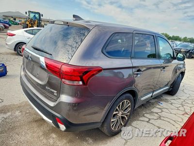 Trzecie zdjęcie samochodu z tyłu: 2017 MITSUBISHI OUTLANDER SE VIN:JA4AD3A30HZ002528 - miniatura
