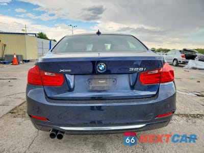 Zdjęcie 6 z 12 samochodu: 2013 BMW 328 XI SULEV VIN:WBA3B5C52DF597454 - miniatura