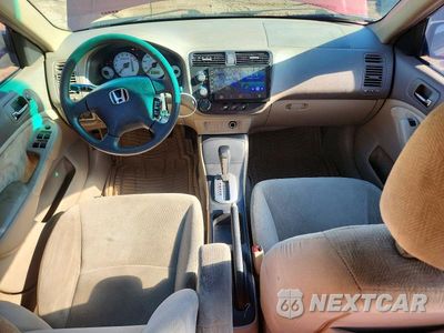 Zdjęcie 8 z 12 samochodu: 2002 HONDA CIVIC EX VIN:1HGES26892L001661 - miniatura
